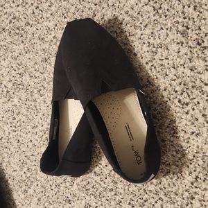 Black Toms 7.5 women